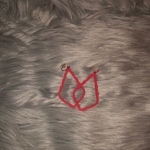 matte red kendra earrings